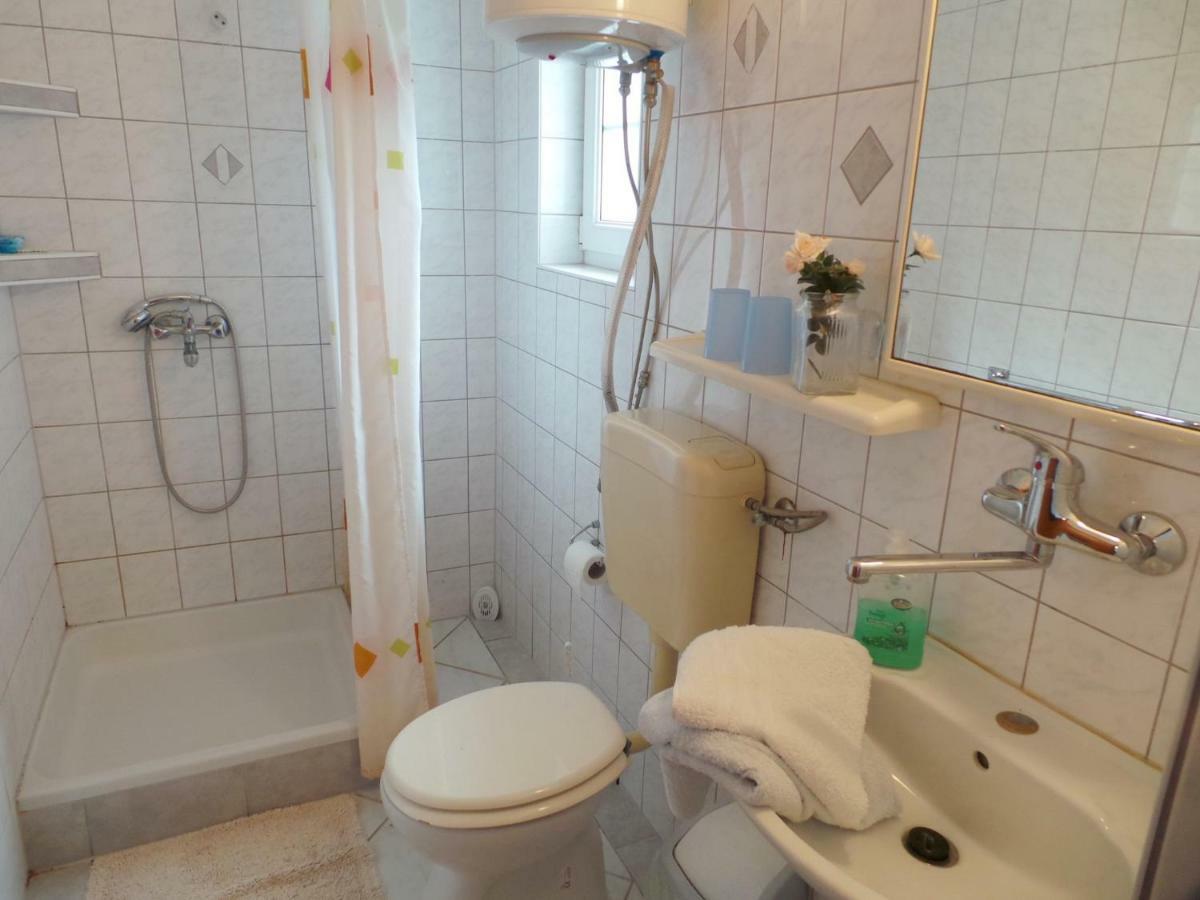 Apartmani Vjera Ribarica Exteriér fotografie